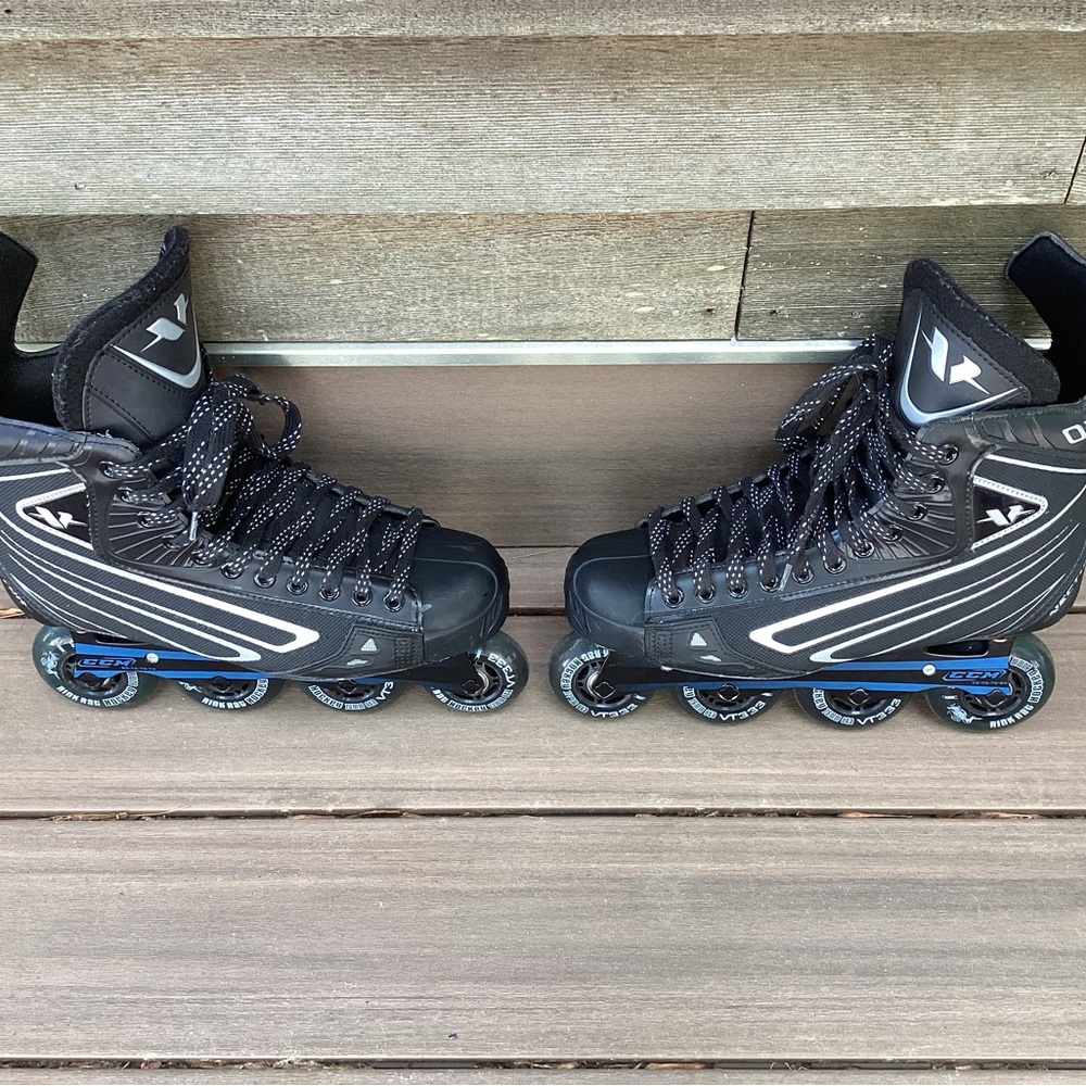 Men’s CCM Vector 02 Rollerblades, Size 9